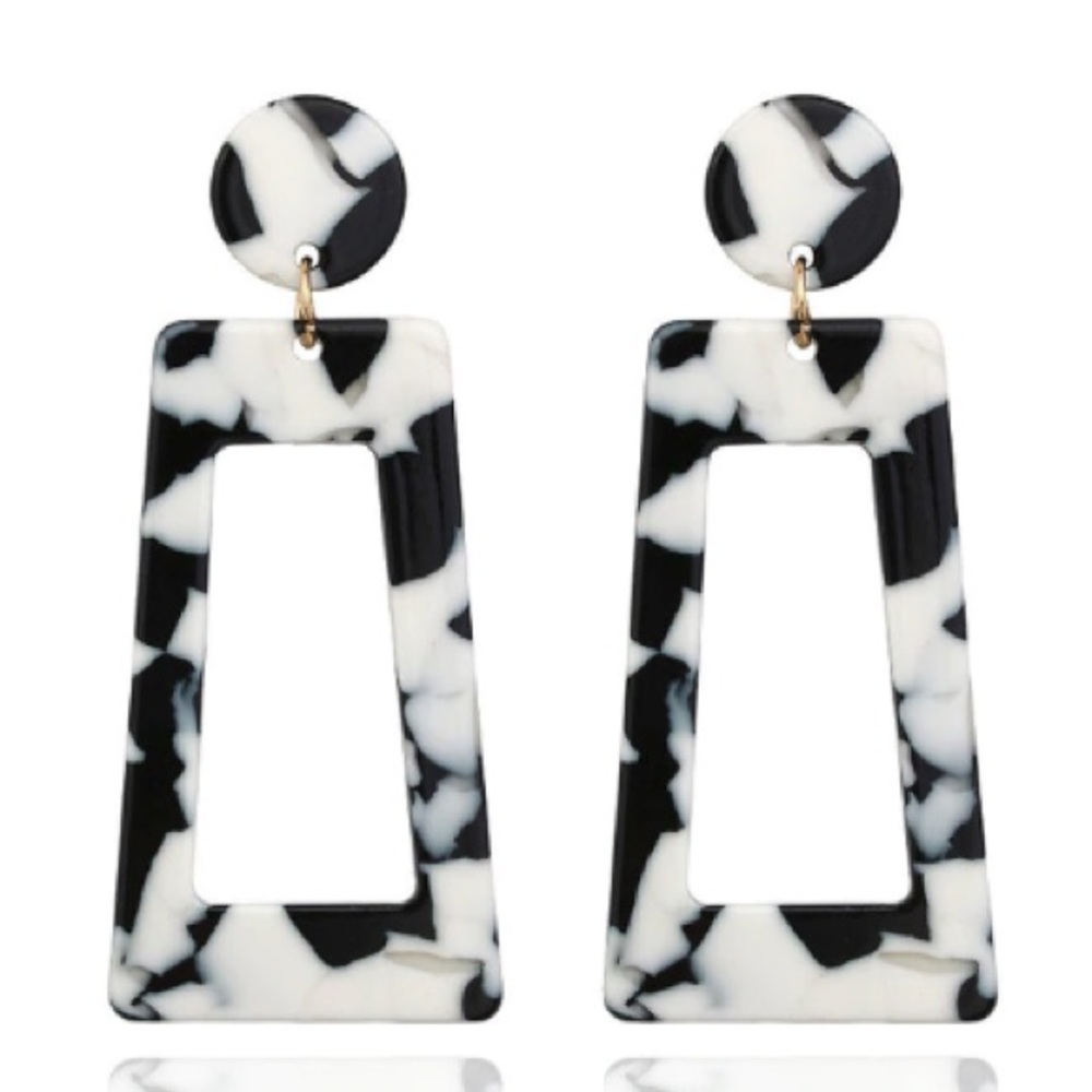 Retro Drop Earrings